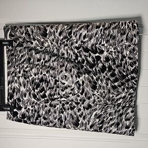 Talbot 12P pencil skirt, black/grey/white, like new.